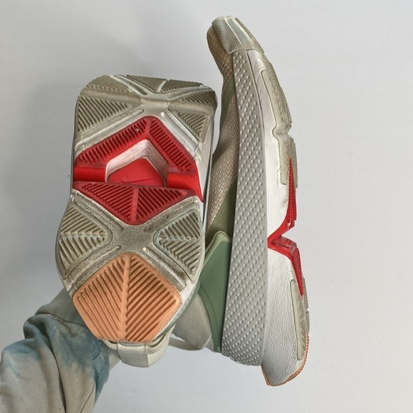 Nike Go Flyease lace-less sneakers women’s 41 VGUC - Picture 5 of 7